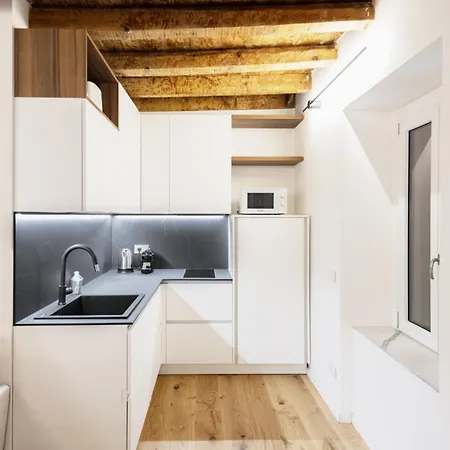 Easylife - Esclusivo Con Terrazzo A P.ta Venezia Appartamento