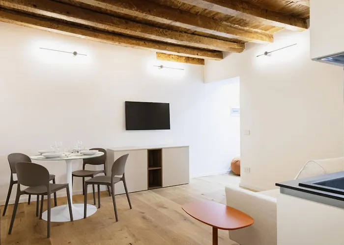 Easylife - - Castaldi 26 P1d - Porta Venezia 米兰